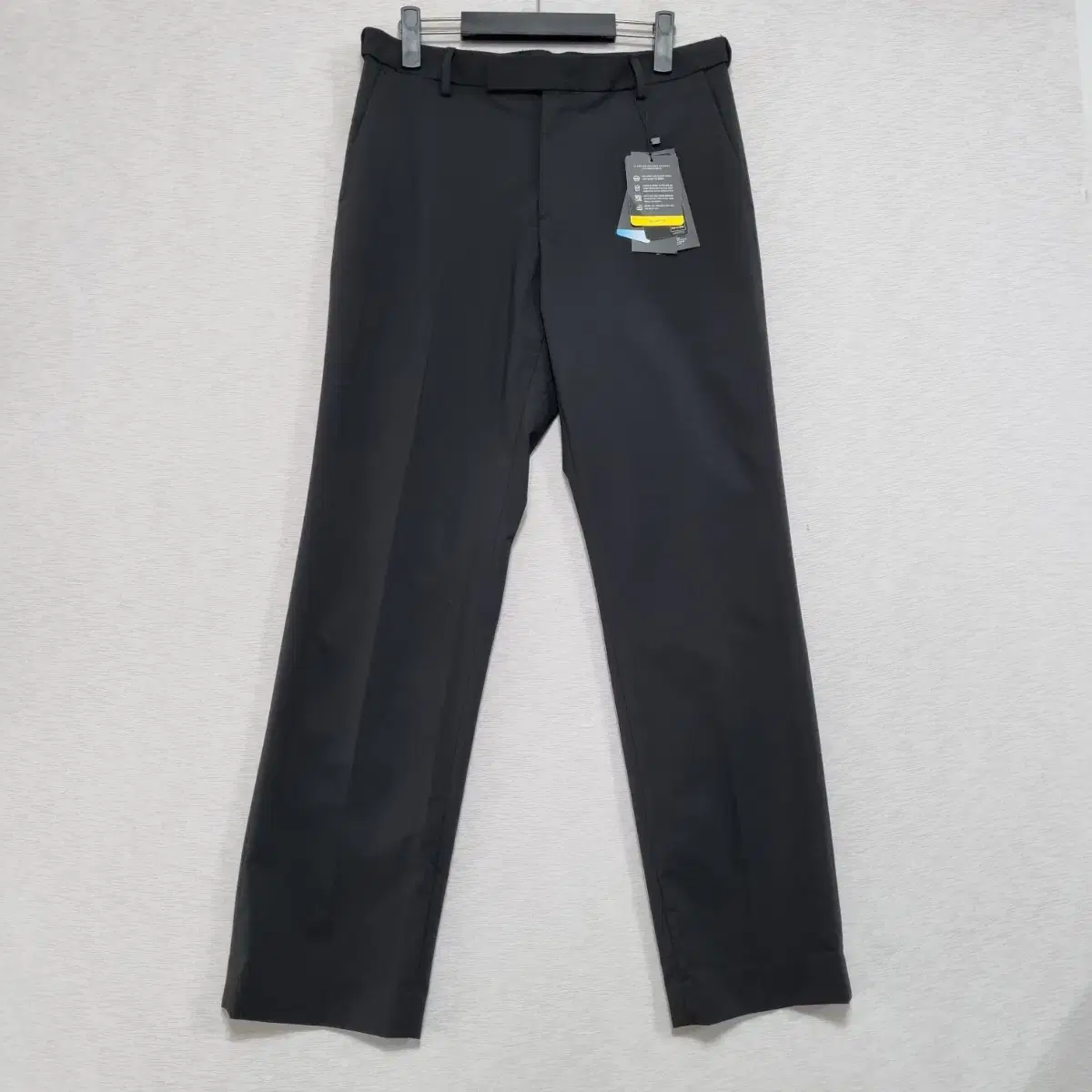 New Arrivals Mens Black Slacks Men's 32 inch--0927