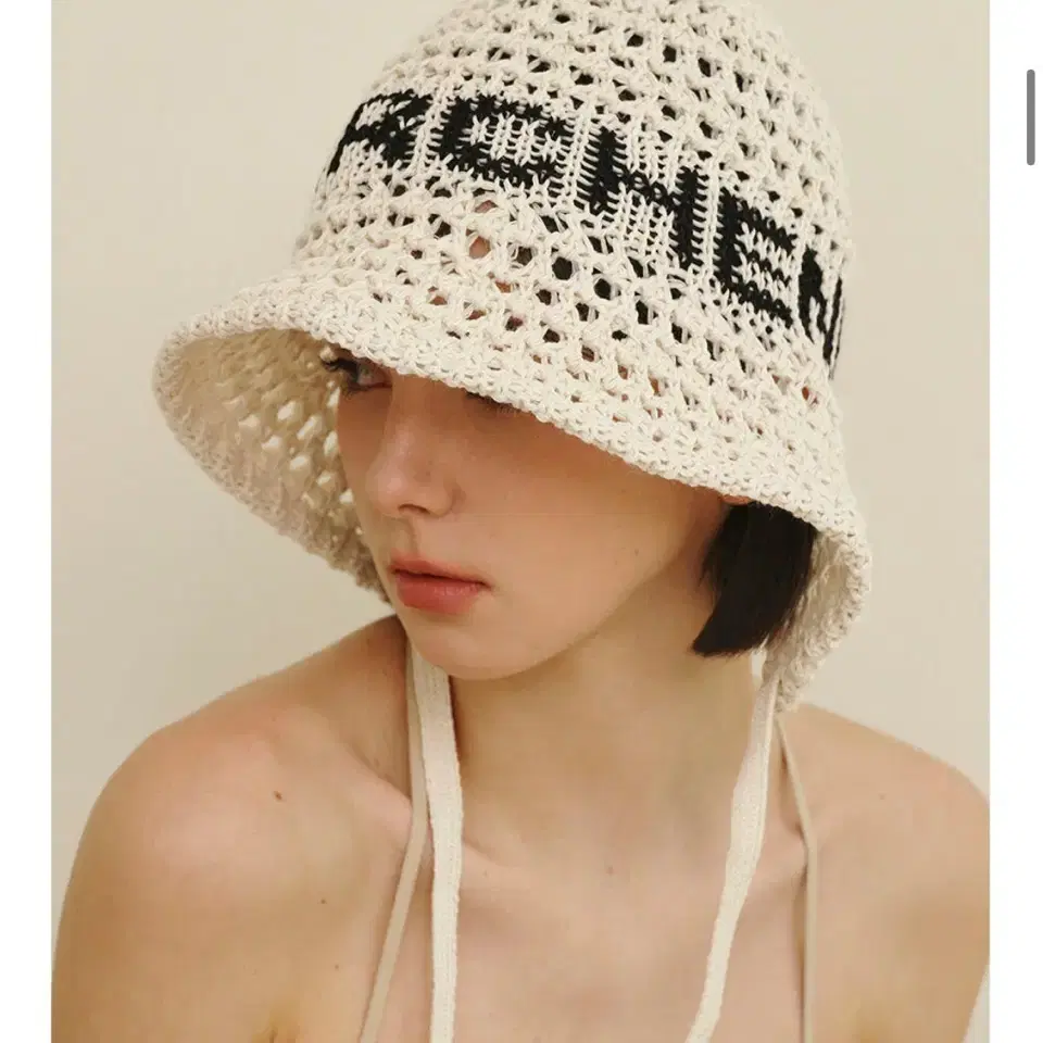 메르헨 Logo knitting strap bucket hat