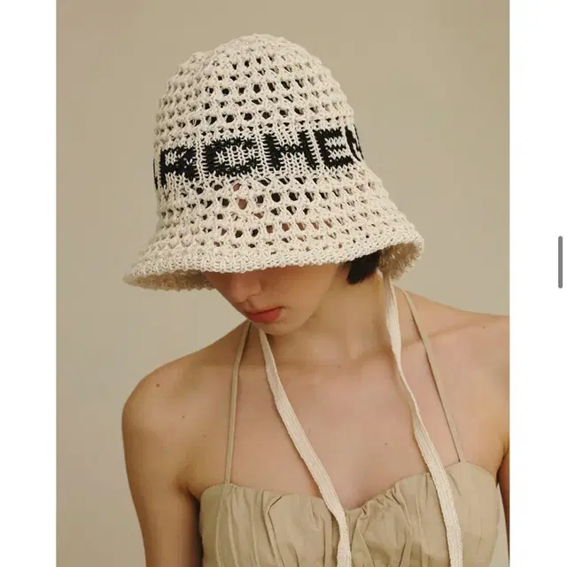 메르헨 Logo knitting strap bucket hat