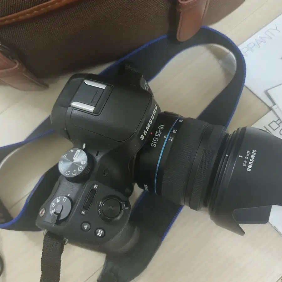 A급 삼성 미러리스 카메라 NX30 과 18-55 렌즈 세트