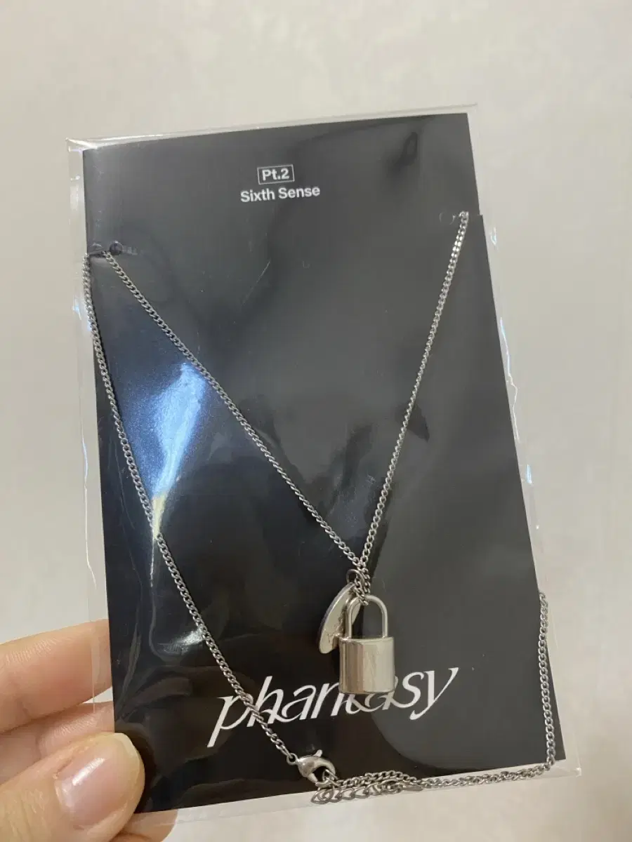 The Boyz pop up sells necklaces