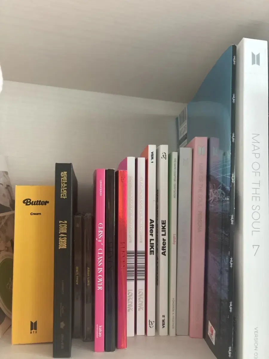 Bangtan ive aespa class:y txt Sell unsealed albums