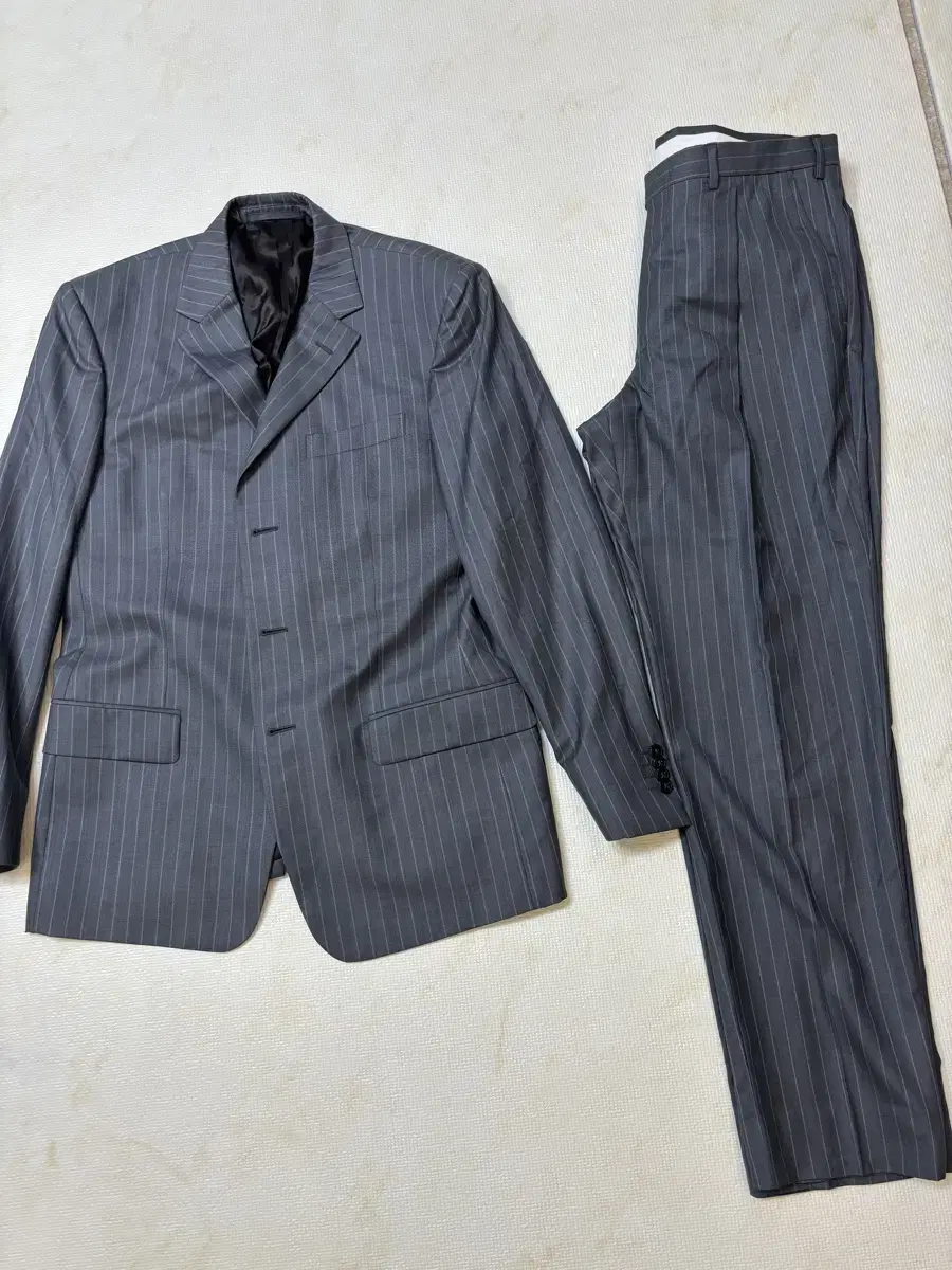 Ermenegildo Zegna Men's Suit Set