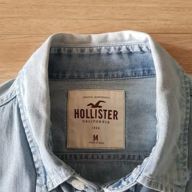 홀리스터 Hollister 워크웨어 연청데님셔츠 95사이즈