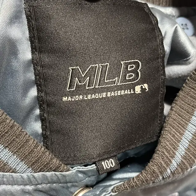 100 MLB 뉴욕 양키즈 바시티 자켓