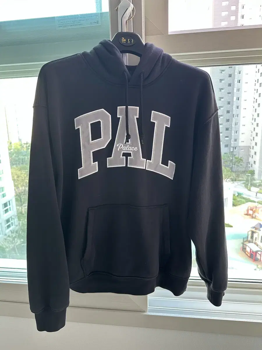 Pallas Gap Hoodie Size L Black