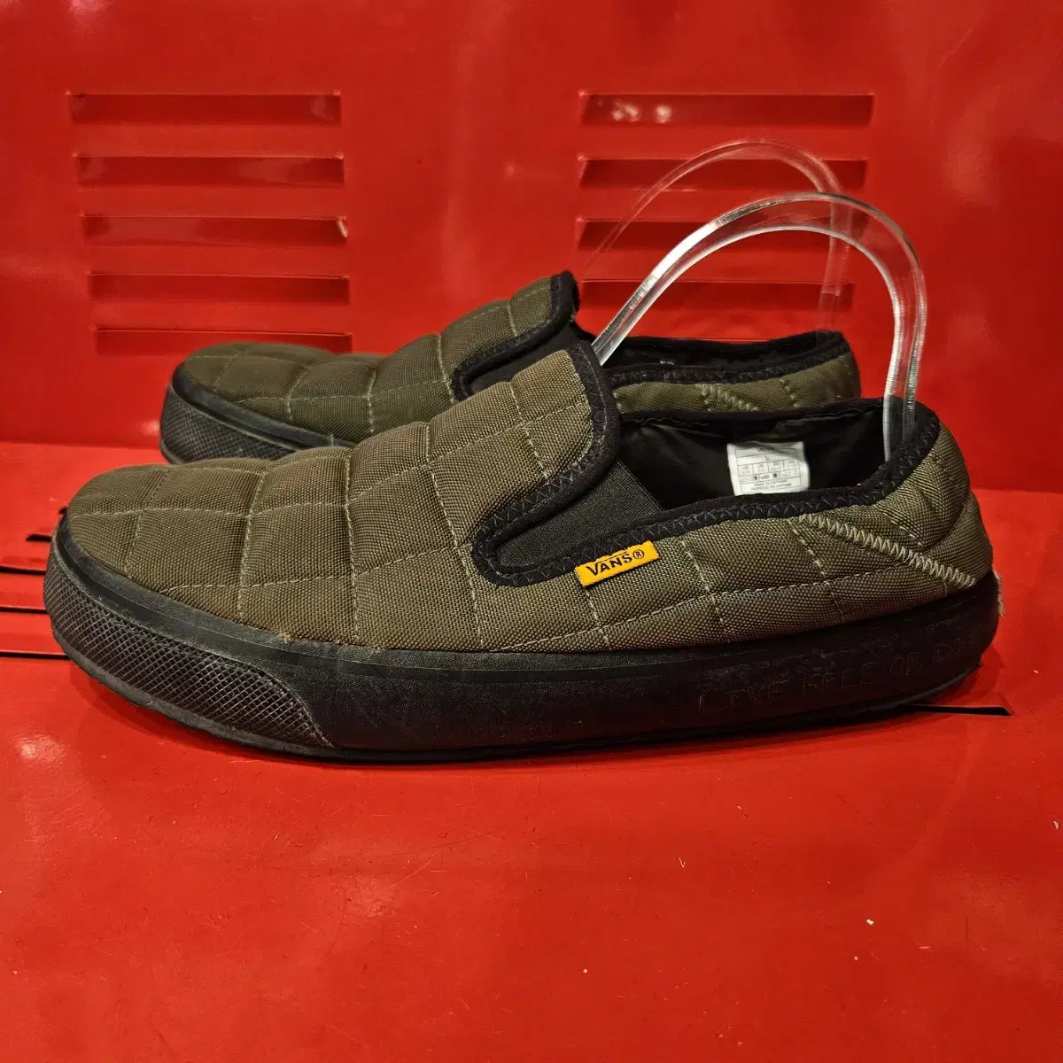 반스(VANS) Pat moore 패딩 슬립온 270~280size