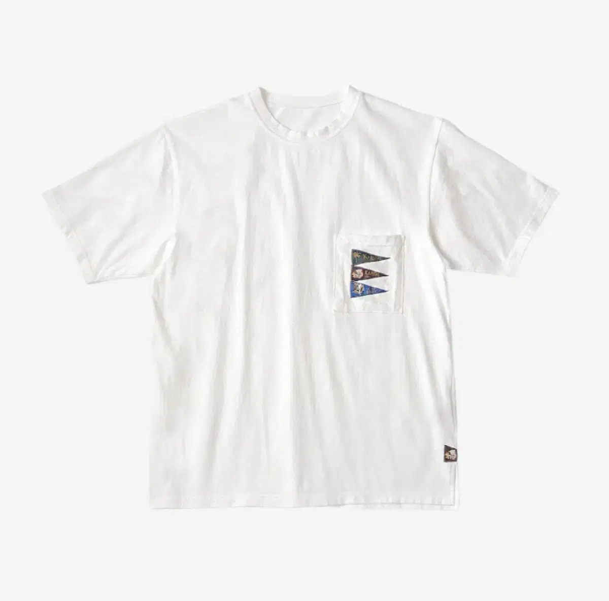 (New) Capital Flag T-Shirt White XL sells