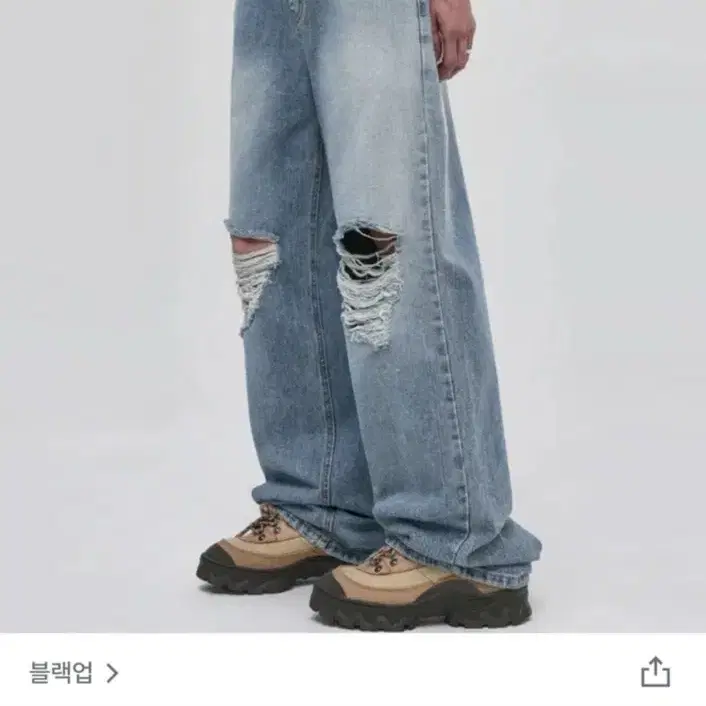 블랙업 헤프디 데미지 데님팬츠 찢청바지