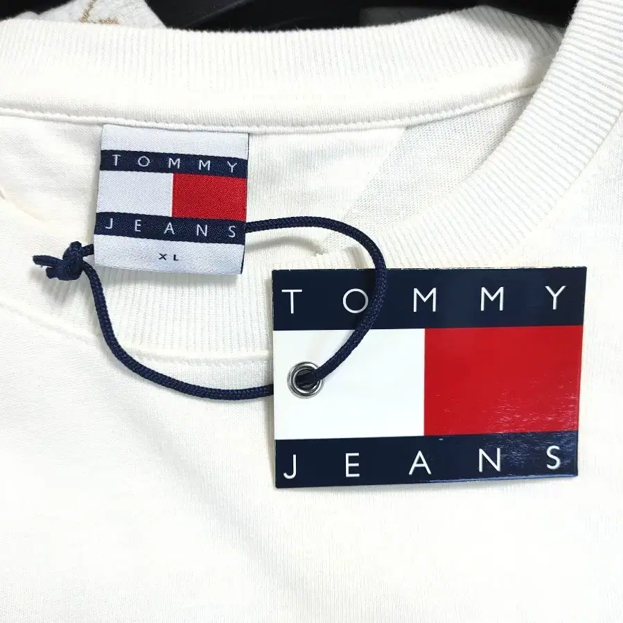 (새상품)TOMMY JEANS 타미진 남성 긴팔라운드티(빅사이즈)