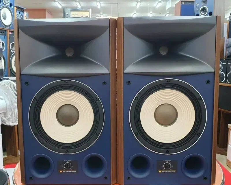 Jbl Synthesis Jbl 4306 Studio Monitor JBL Synthesis 4309 HiFi