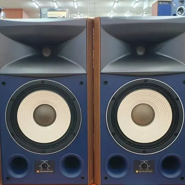 JBL-4306 모니터스피커