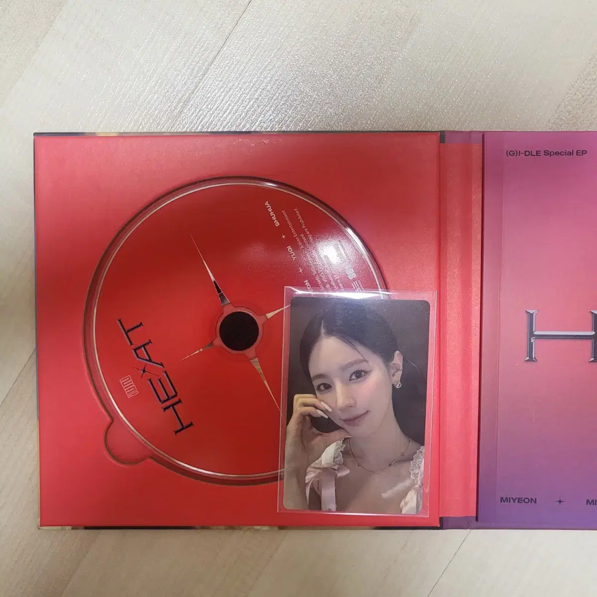 (여자)아이들 - 스페셜 앨범 HEAT (DIGIPAK- Member)