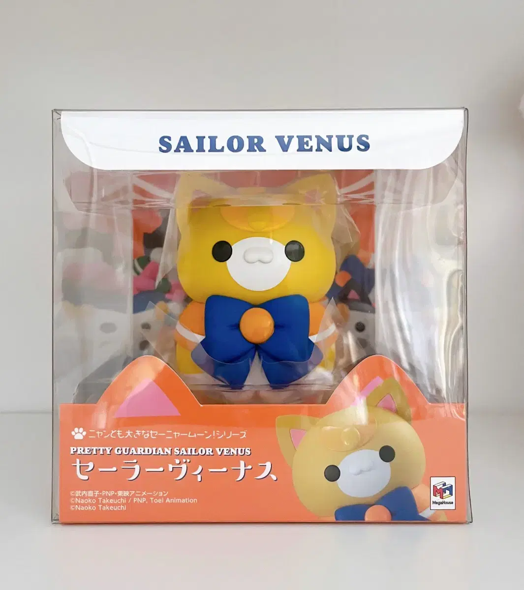 Sailor Moon Venus Megacat Figure