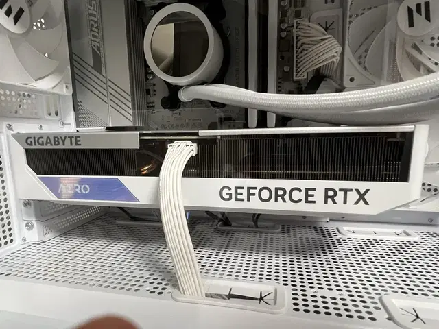 4070ti aero 판매