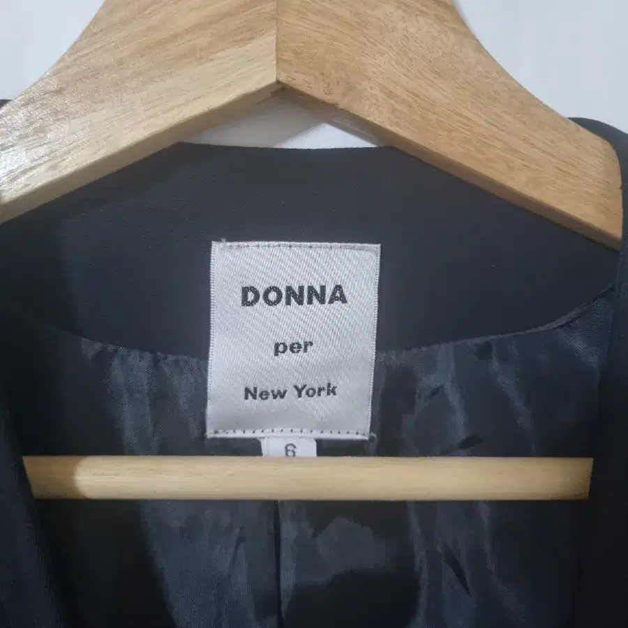 donna per newyork 자켓 미착용