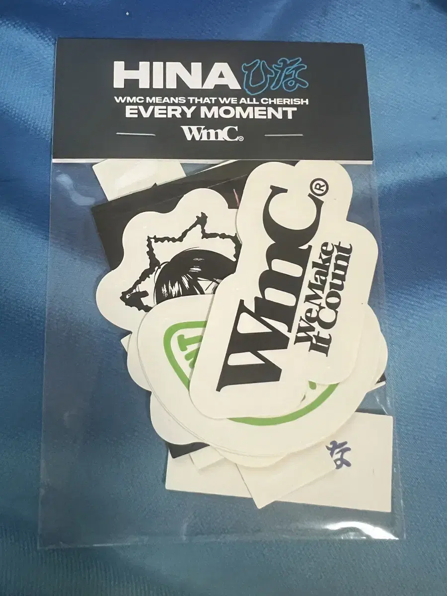 QWER WMC hina sticker