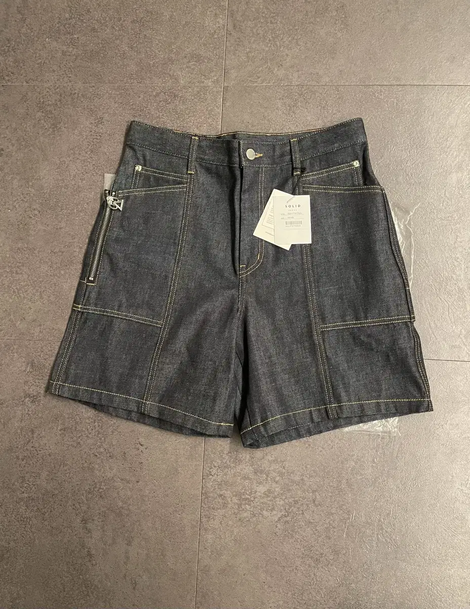 Solid Homme Indigo Denim Vahn Shorts