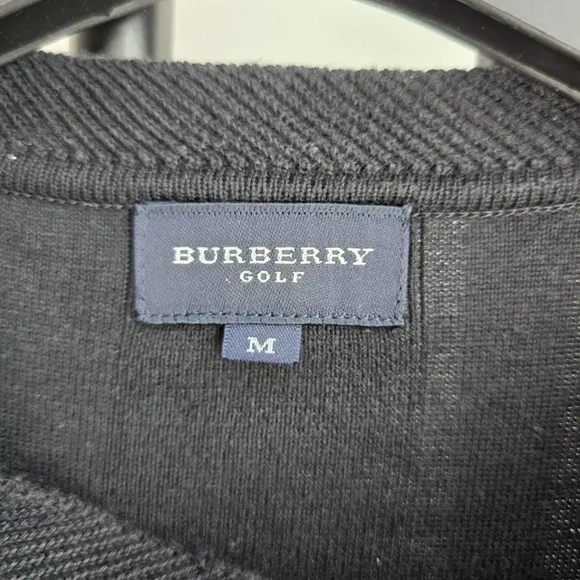 정품 버버리 BURBERRY 캐시미어 100% 베스트 블랙 M