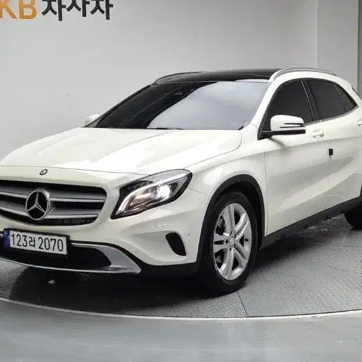 @16년식  GLA클래스 GLA 200 d 4매틱 전국