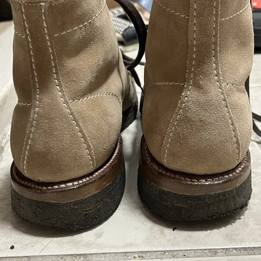 [UK7.5]알든 베이지 스웨이드 부츠 46050H alden boots