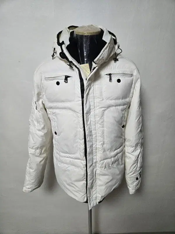 Moncler/Men's/Original/Down/Padded/Status A