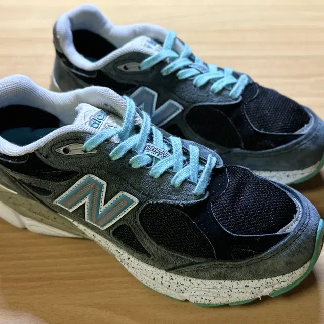 NEWBALANCE 990V3 MADE IN USA