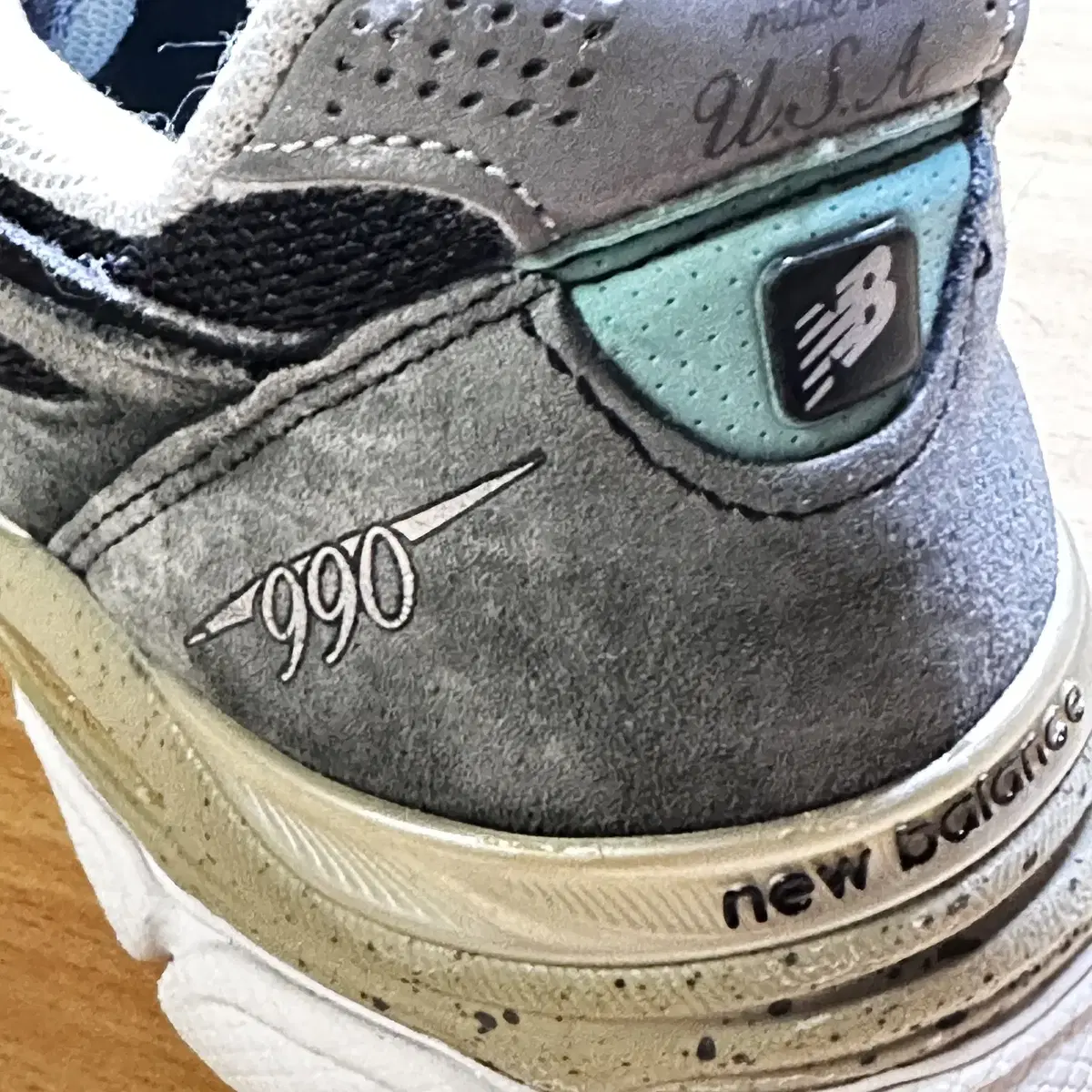 NEWBALANCE 990V3 MADE IN USA