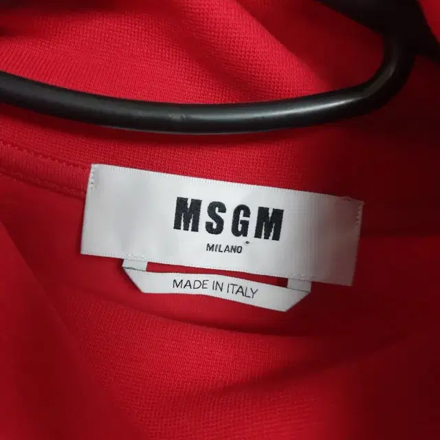 MSGM 목폴라 L 사이즈