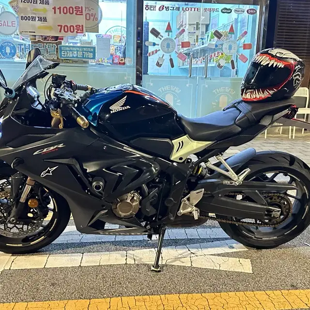 Cbr650r 22년식