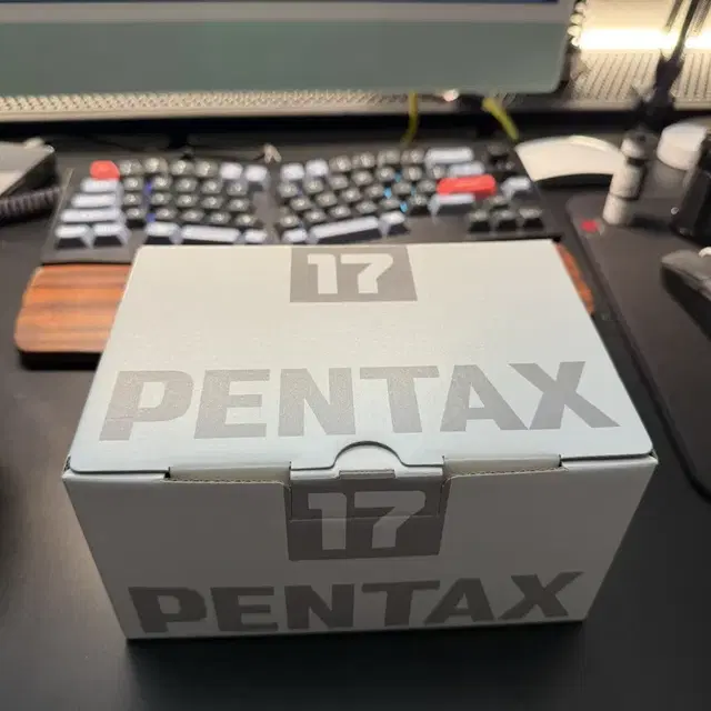 PENTAX 17 일본 예구판