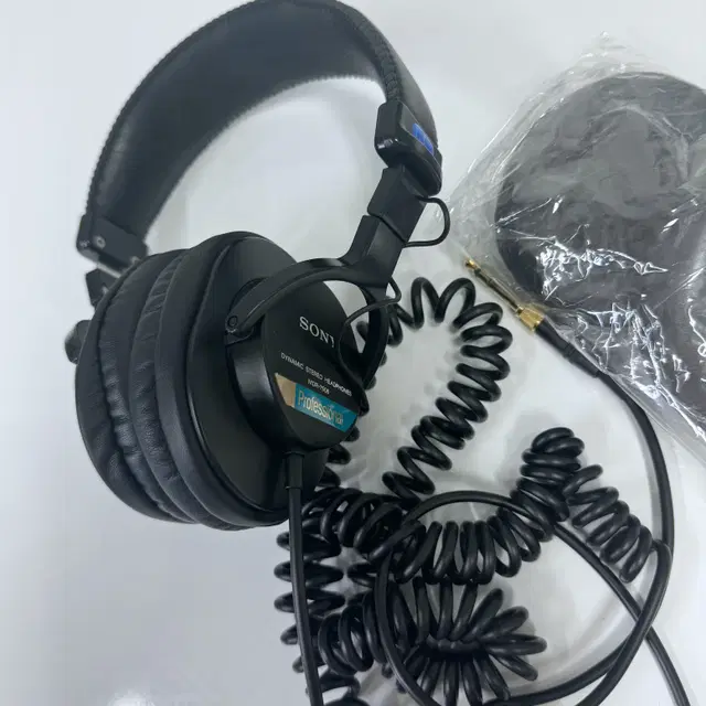 SONY 소니 명기 헤드폰 MDR-7506 가죽 이어패드 포함