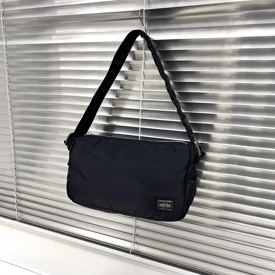 HEAD PORTER - SHOULDER BAG(Black) 포터 숄더백