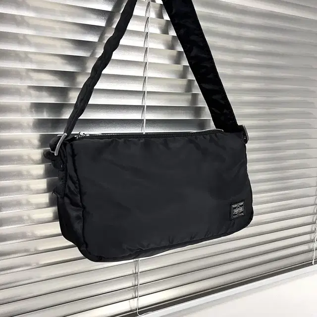 HEAD PORTER - SHOULDER BAG(Black) 포터 숄더백