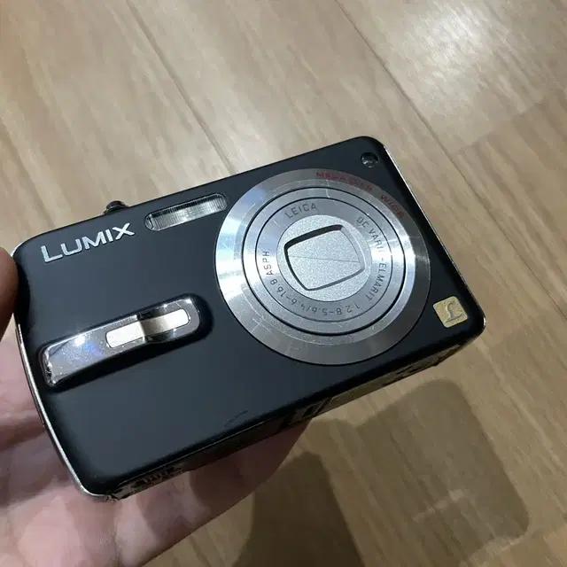 파나소닉 루믹스 dsc-fx50