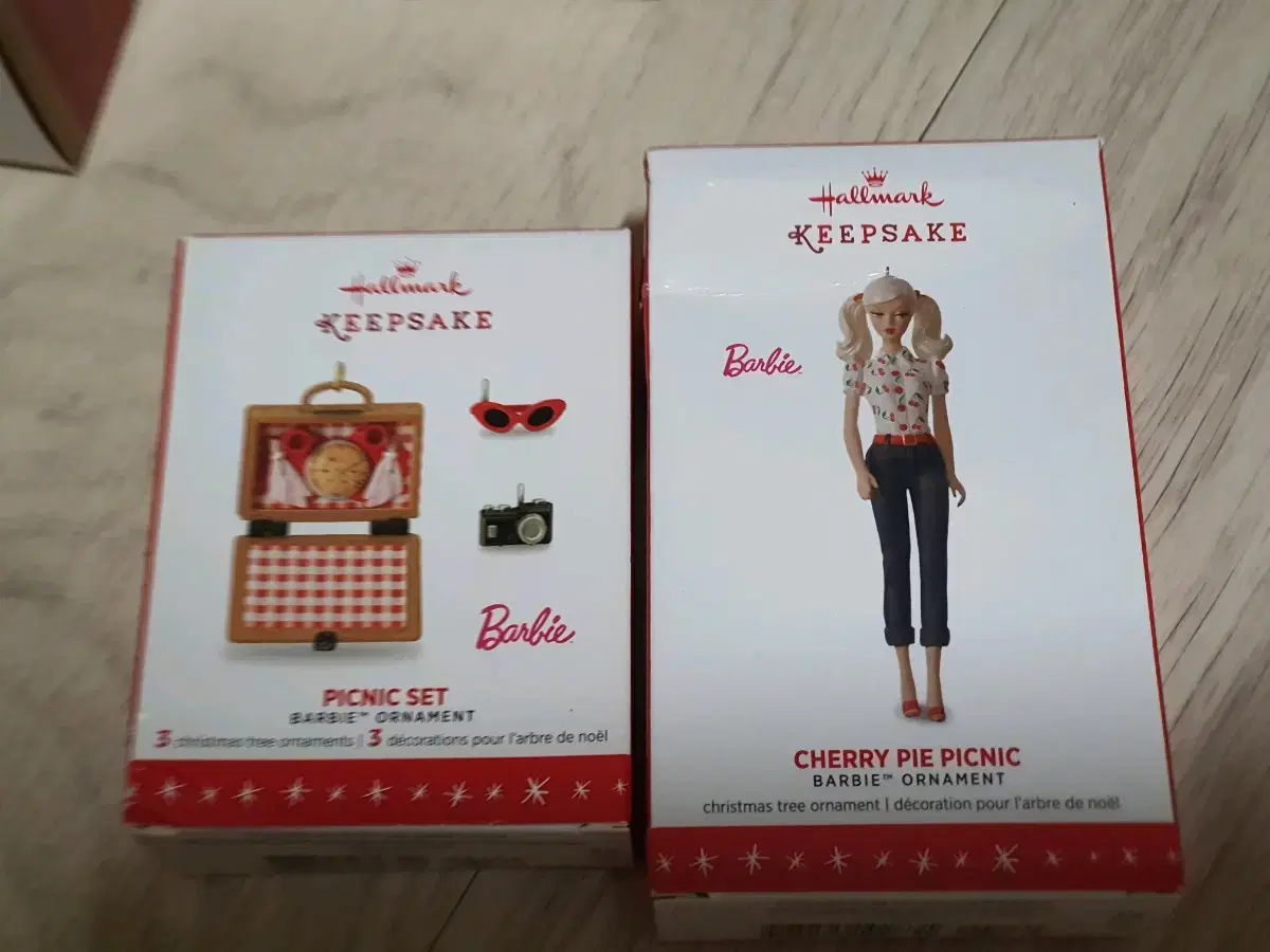 Hallmark bobby Ornament Set