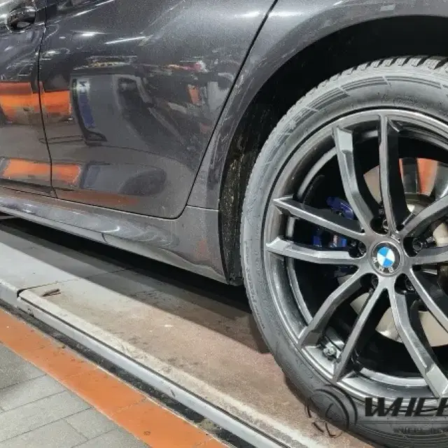 BMW 662M 휠 + 윈터타이어 + TPMS + 휠캡 1대분 팝니다