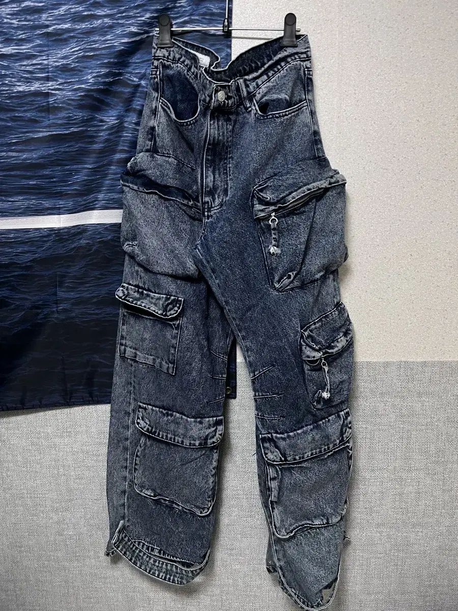 (44)Zara Utility Pocket Jeans Mid-Blue