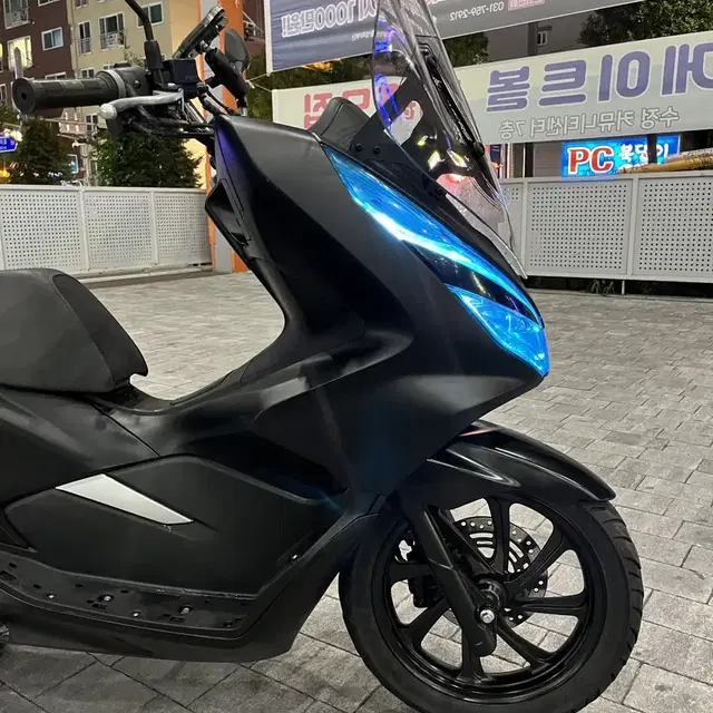 < 2020년식 혼다 PCX125 스마트키 준튜닝 a급엔진 판매중 >