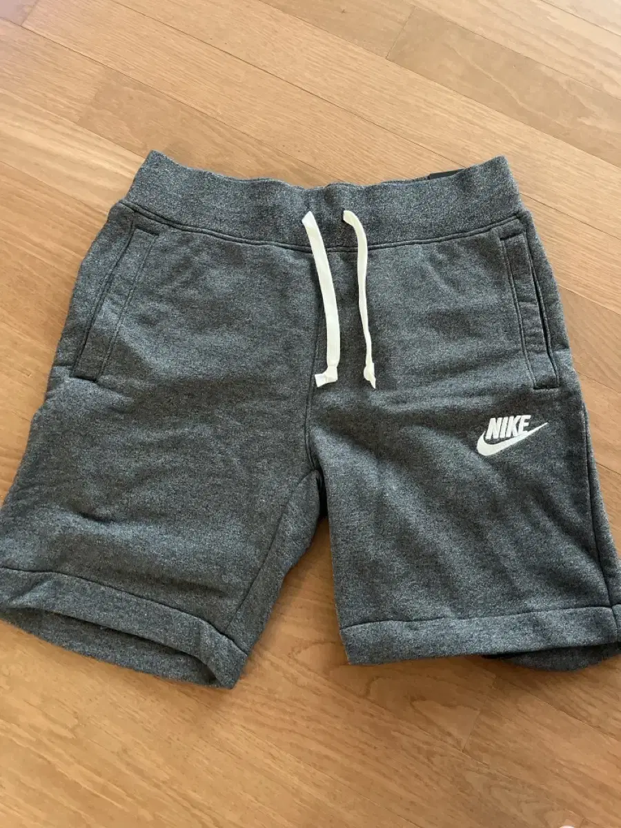 Nike Vahn New Size L