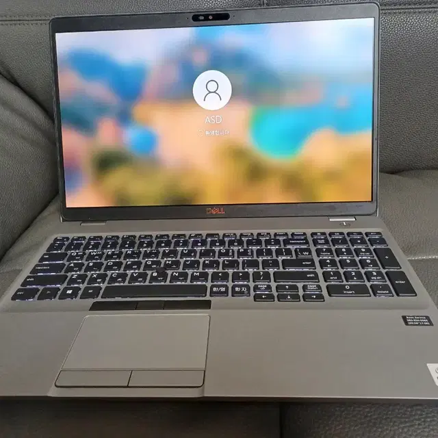 Dell latitude 5510 노트북 팝니다.