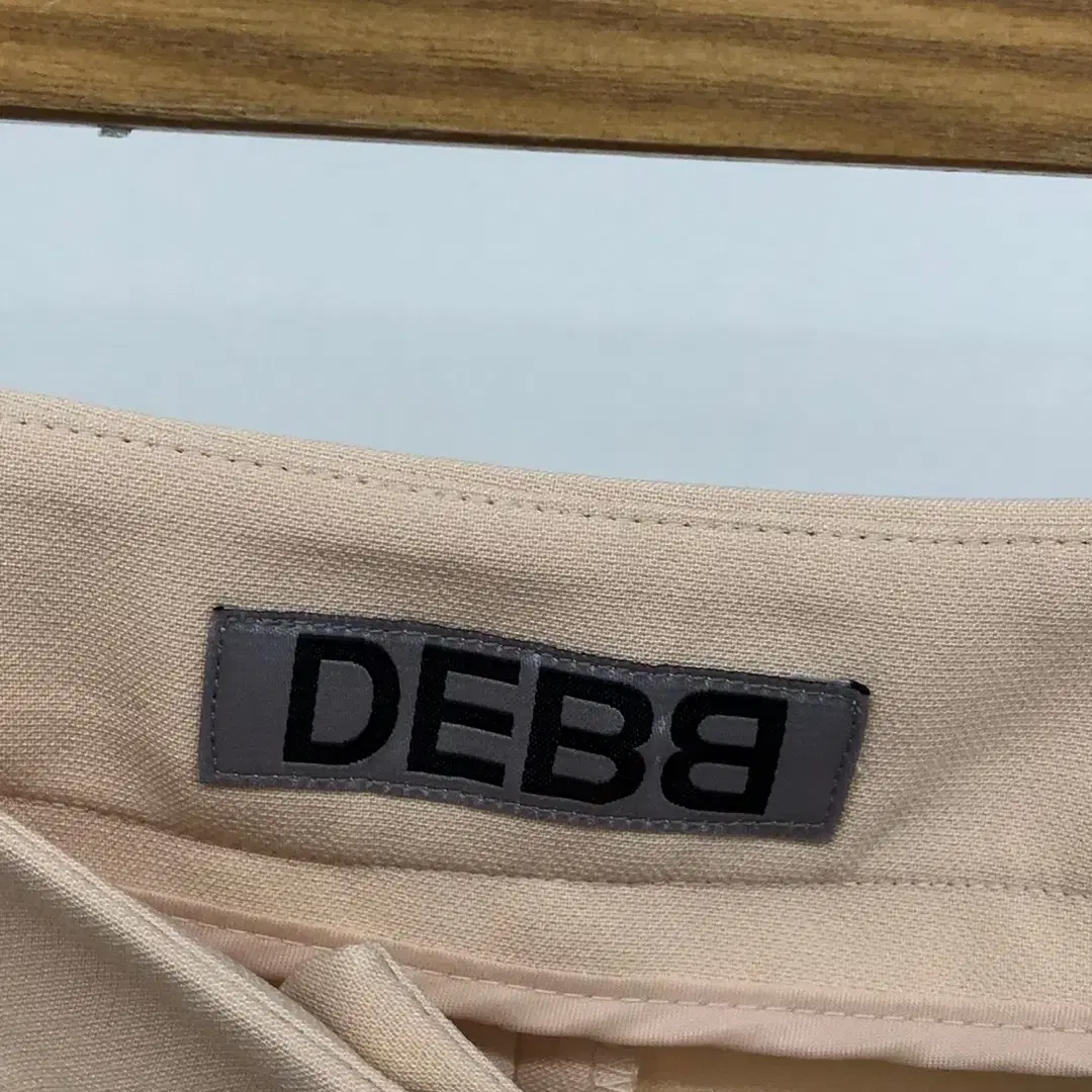 DEBB 뎁 러플 크롭 팬츠 베이지 66