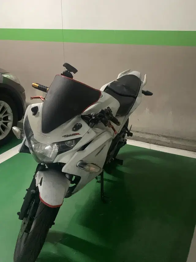 cbr125r 11년식 판매합니다