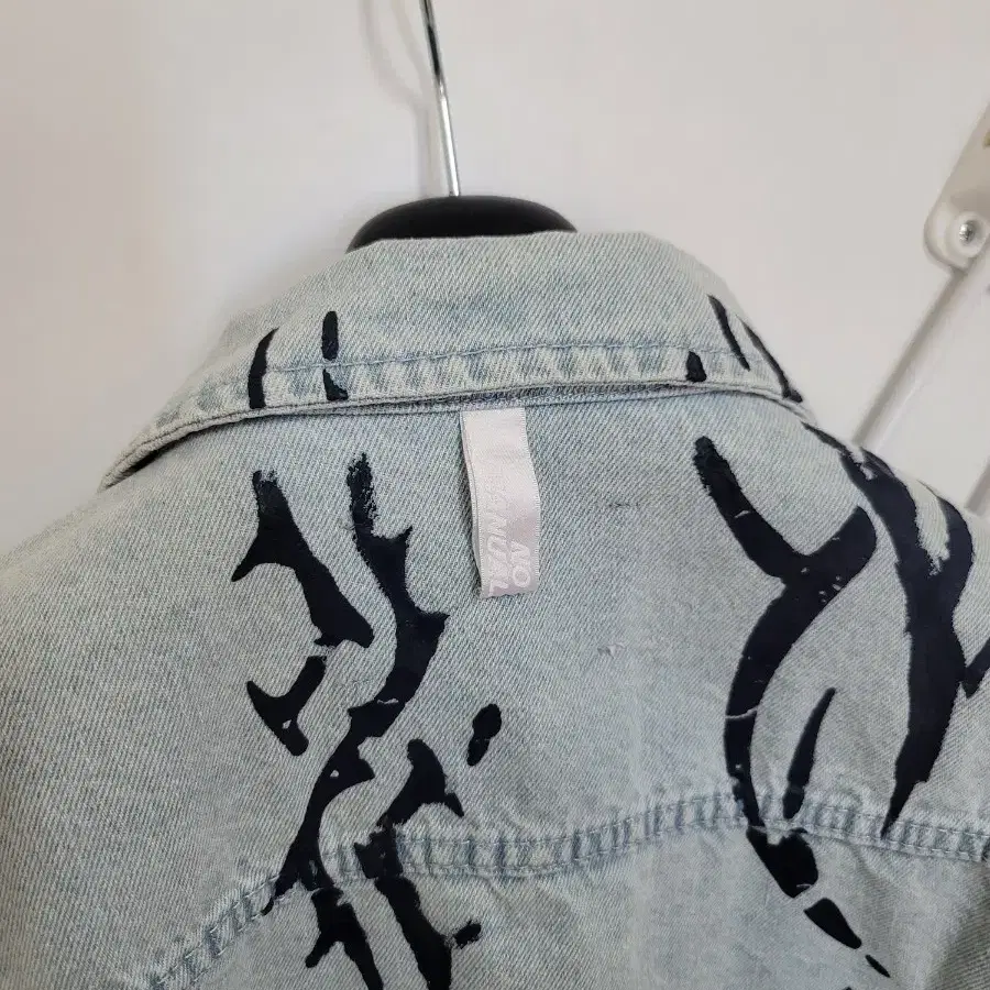 N.T DENIM JACKET - LIGHT BLUE  L size