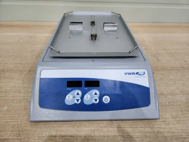 VWR Microplate Shaker 마이크로플레이트 쉐이커