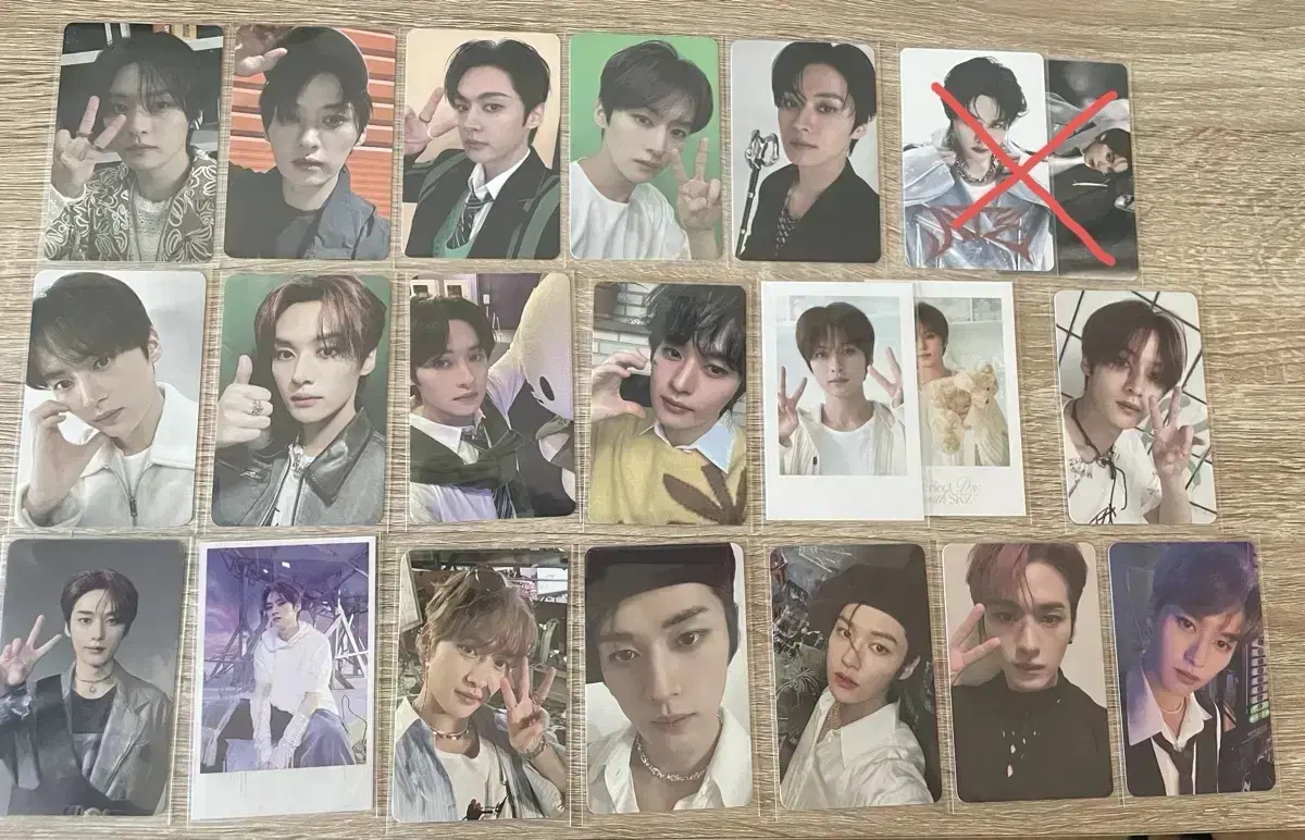 lee know photocard in bulk