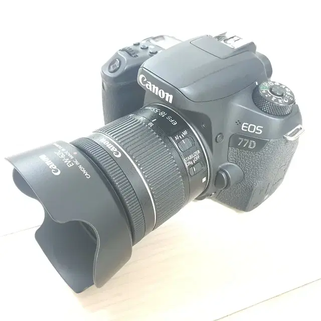 캐논 중급자용 dslr 카메라 EOS 77D 와 18-55렌즈 세트