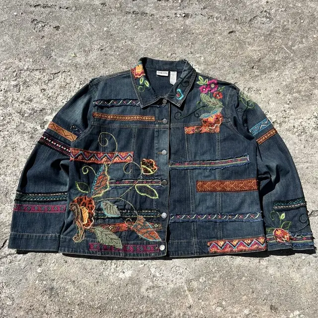 1990s CHICOS EMBROIDERY TRUCKER 자수데님자켓