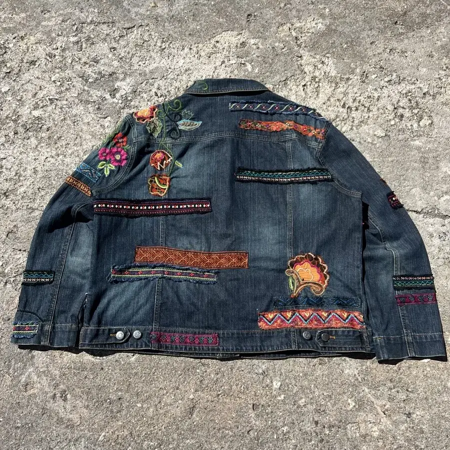 1990s CHICOS EMBROIDERY TRUCKER 자수데님자켓