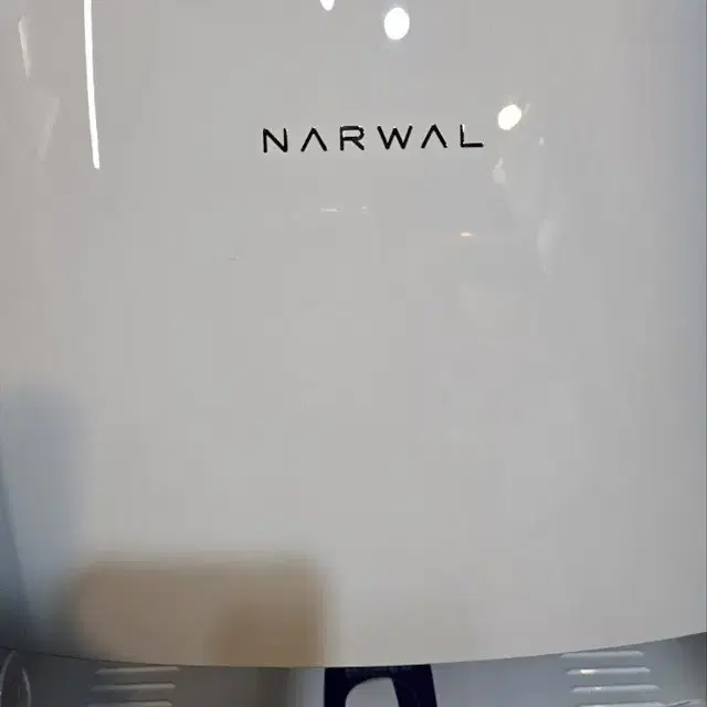 Narwal 나르왈 프레오 X 울트라 완성형 올인원 로봇청소기